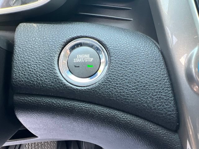 Used 2013 Chevrolet Malibu LTZ FWD image 17