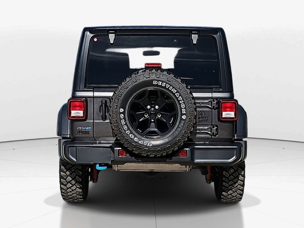 Used 2023 Jeep Wrangler Unlimited w/ Cold Weather Group image 6