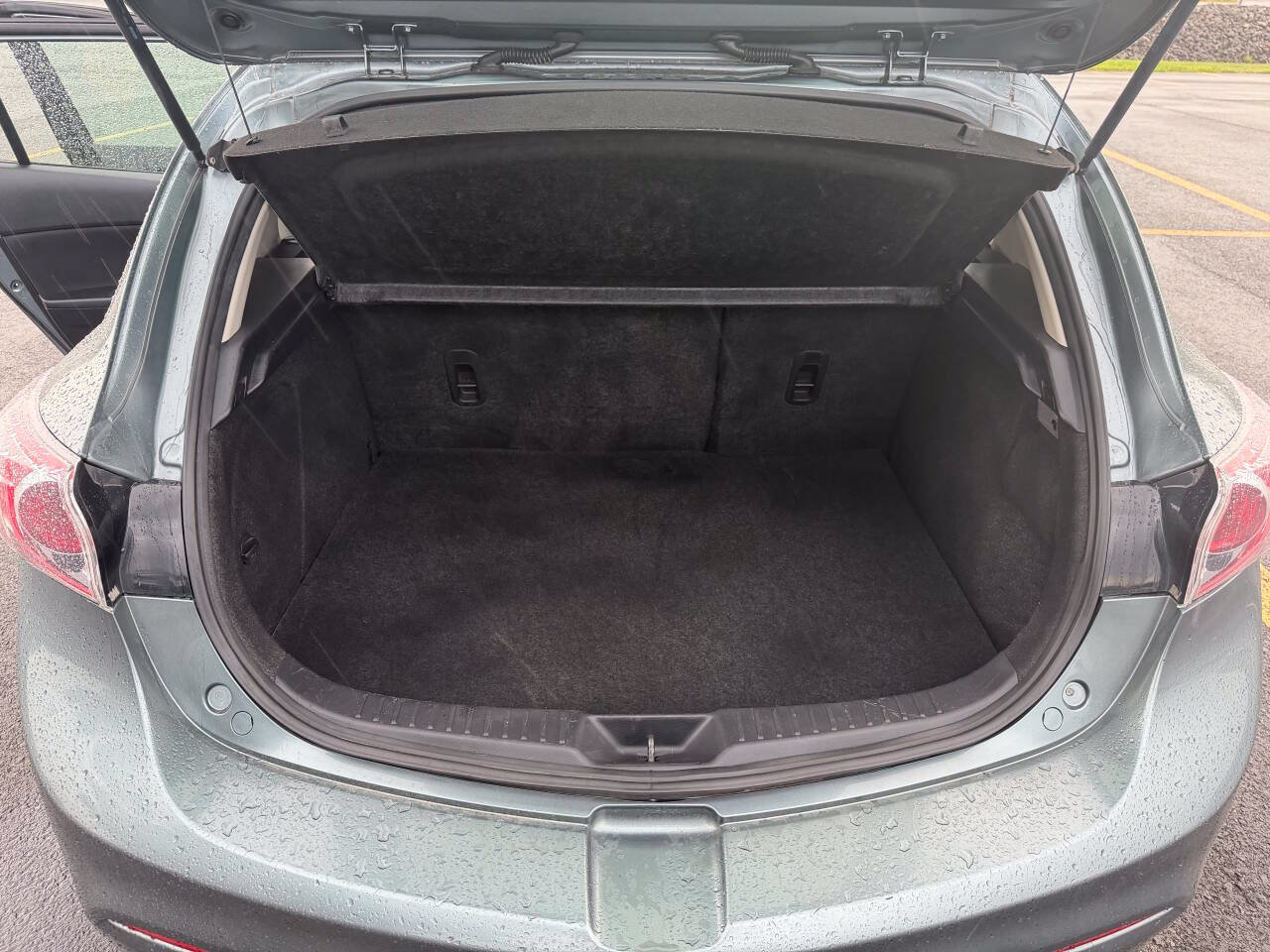 Used 2012 MAZDA MAZDA3 i Touring FWD image 13