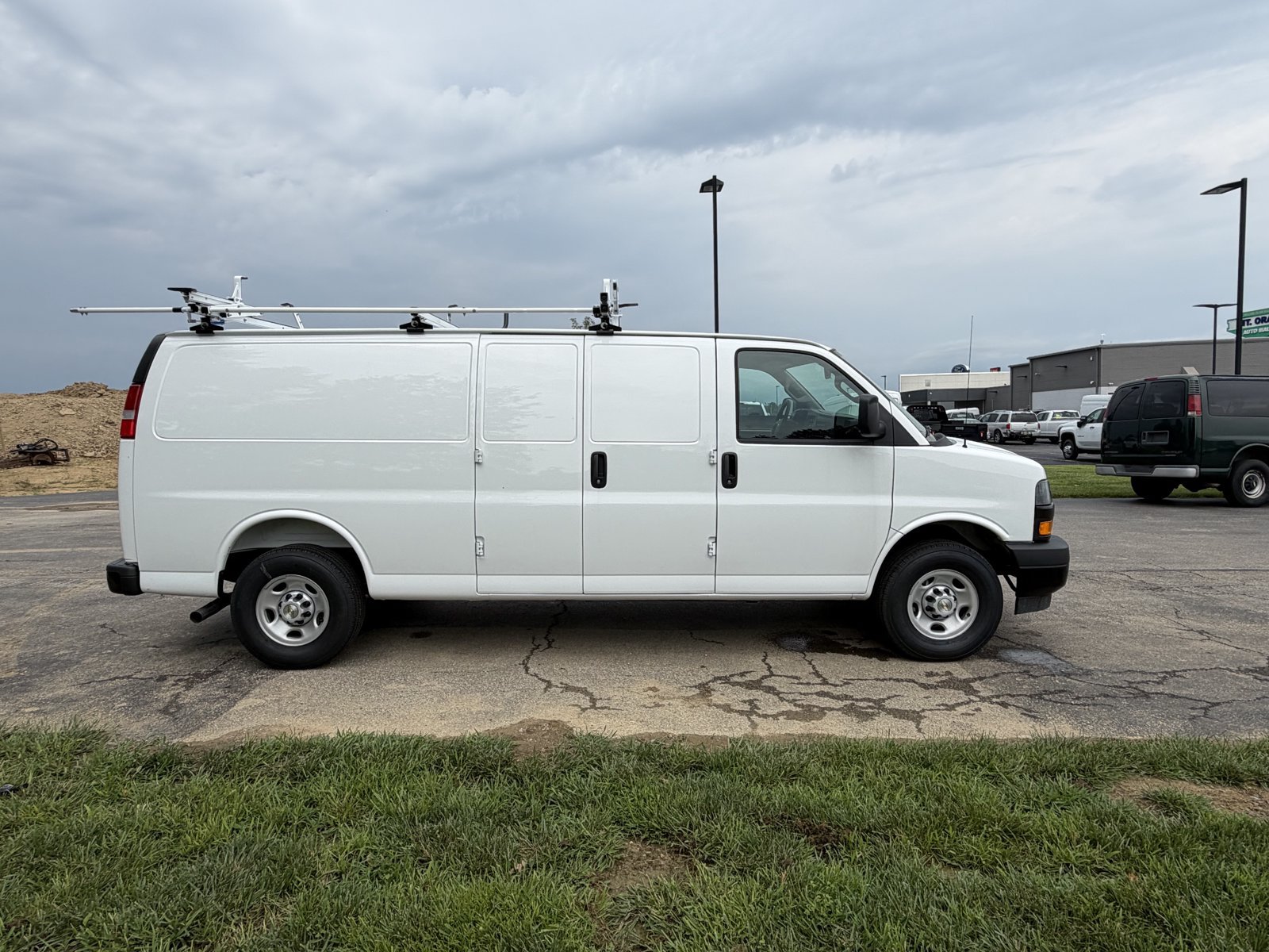 New 2026 Chevrolet Express 2500 Extended w/ Driver Convenience Package RWD image 5