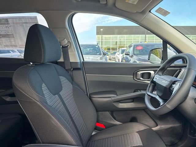New 2026 Kia Sorento LX image 15