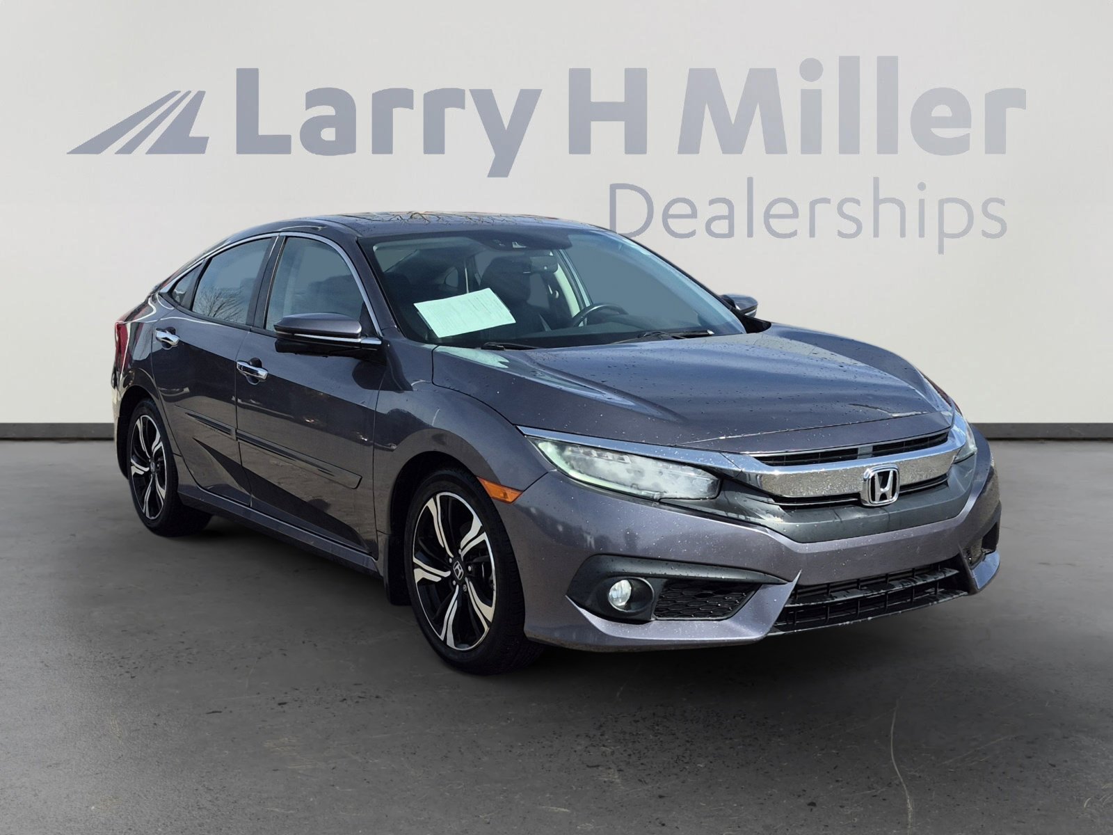Used 2016 Honda Civic Touring image 7
