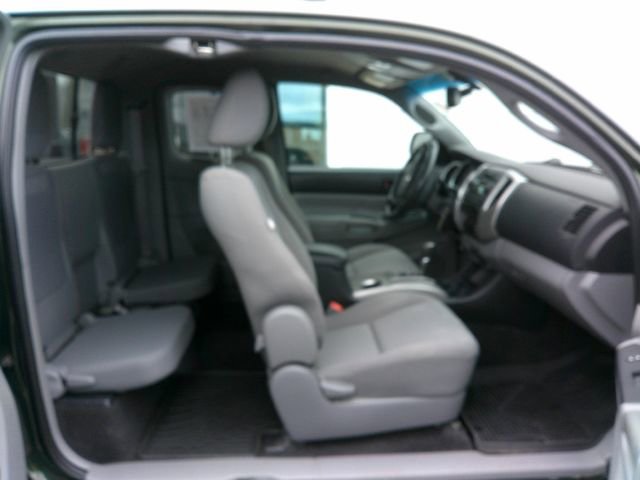 Used 2012 Toyota Tacoma 4x4 Access Cab V6 w/ SR5 Pkg image 20