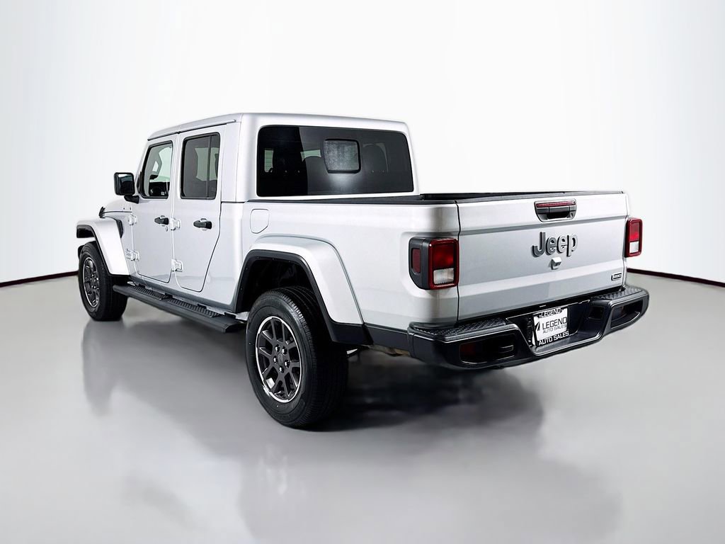 Used 2023 Jeep Gladiator Overland image 9
