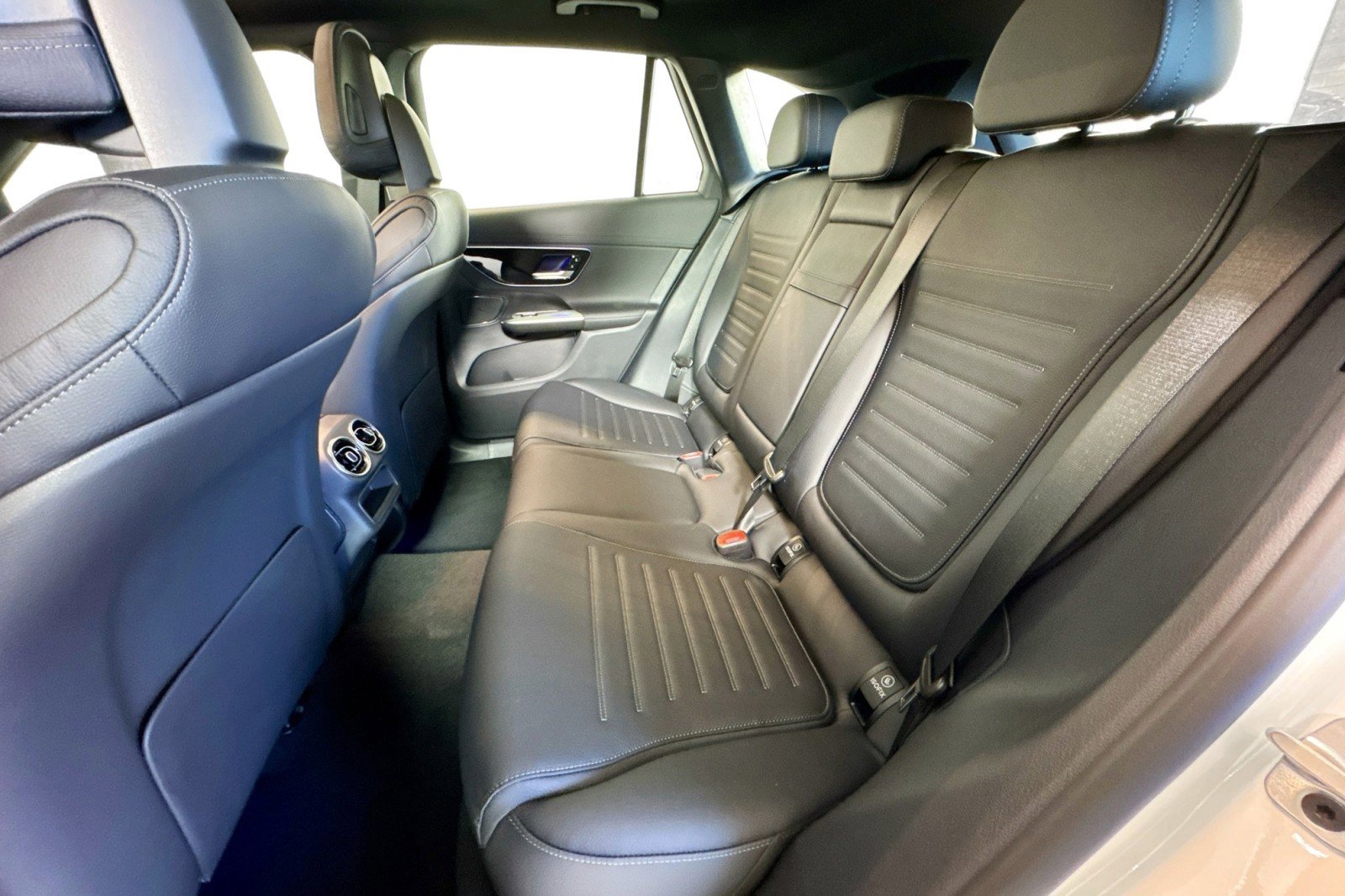 New 2026 Mercedes-Benz GLC 43 AMG 4MATIC image 22