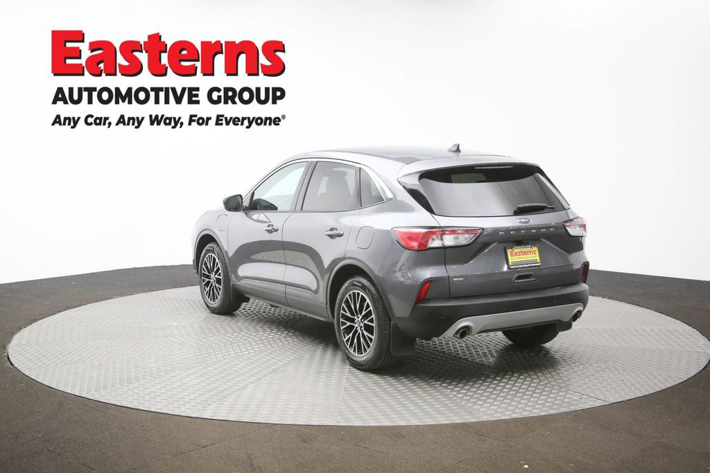 Used 2022 Ford Escape SE w/ Cold Weather Package image 62