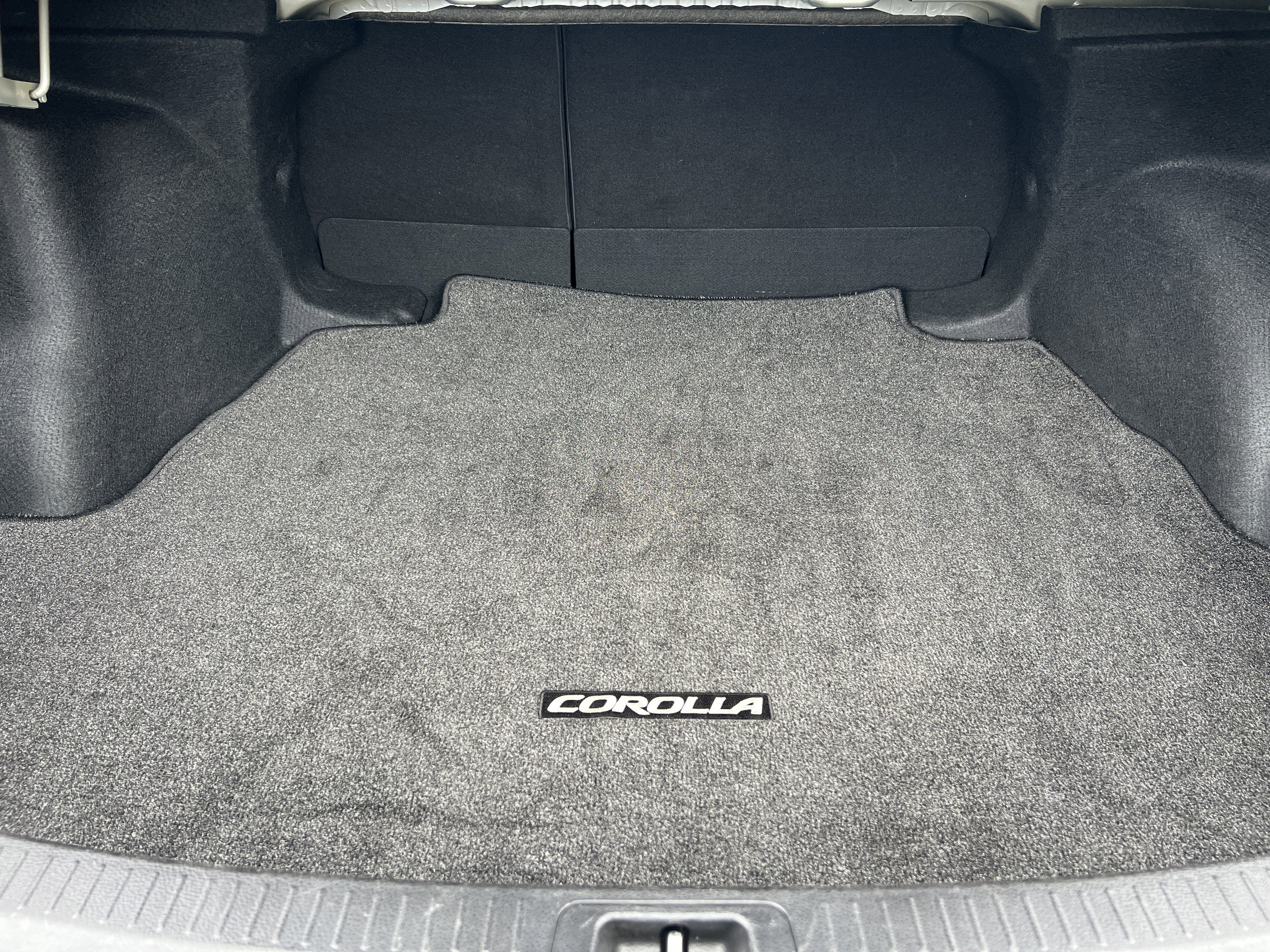 Used 2023 Toyota Corolla XSE w/ Carpet Mat Package (TMS) image 19