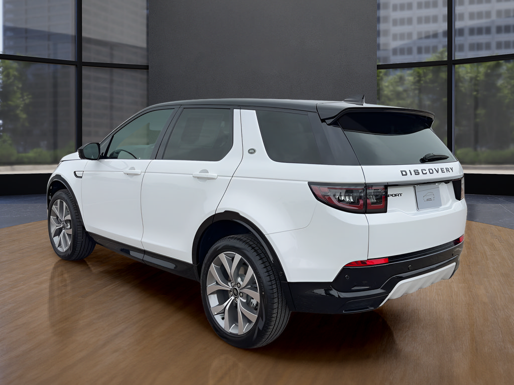 New 2026 Land Rover Discovery Sport Landmark AWD/4WD image 7