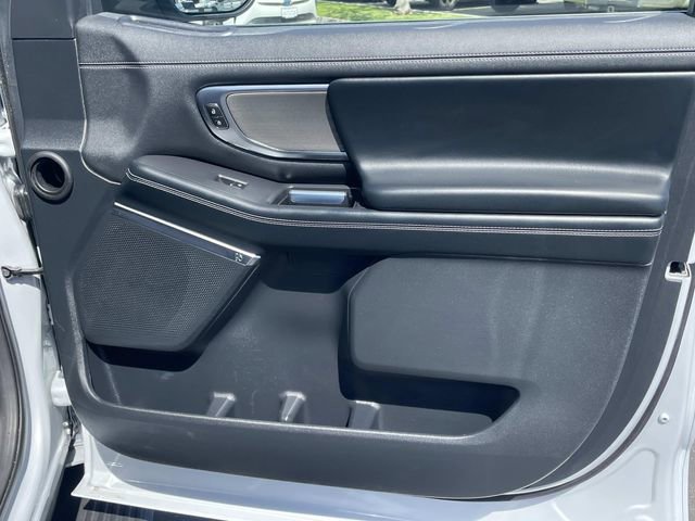 Certified 2025 Ford Expedition Platinum AWD/4WD image 35