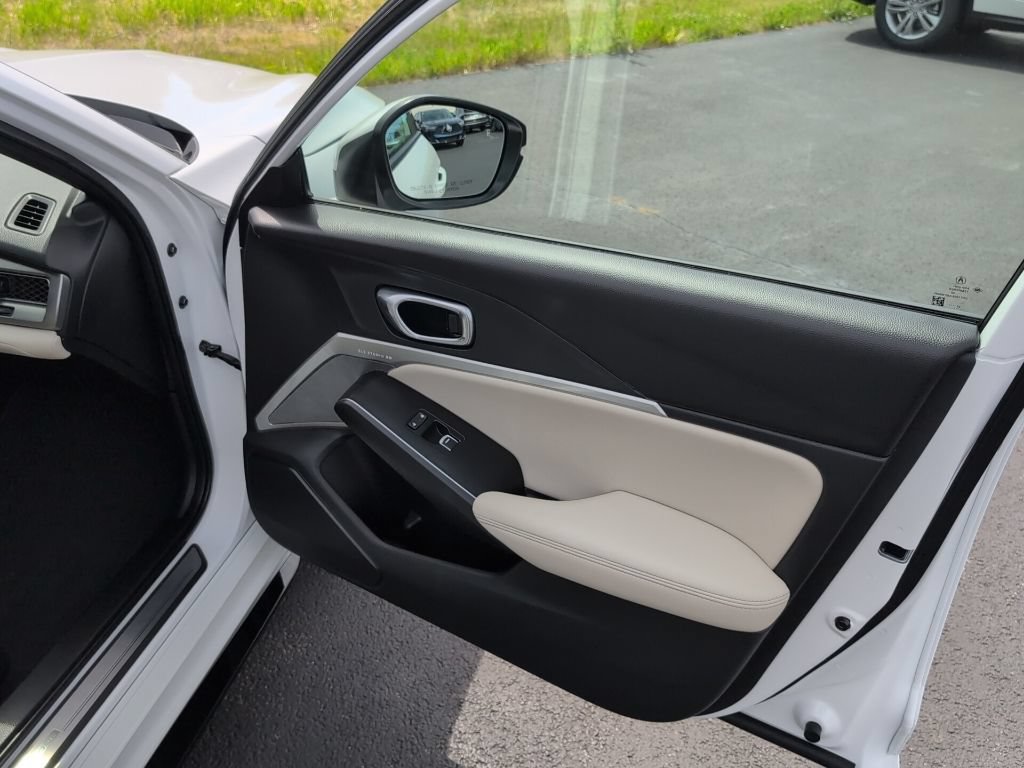 Certified 2026 Acura Integra A-Spec w/ Technology Package FWD image 45