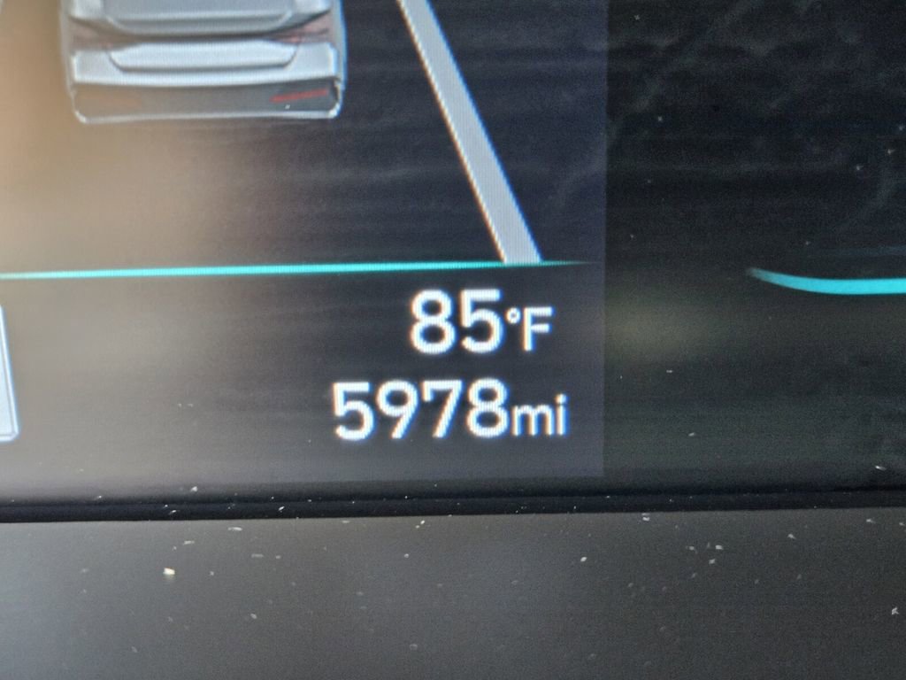 Certified 2025 Hyundai Elantra Sport image 25