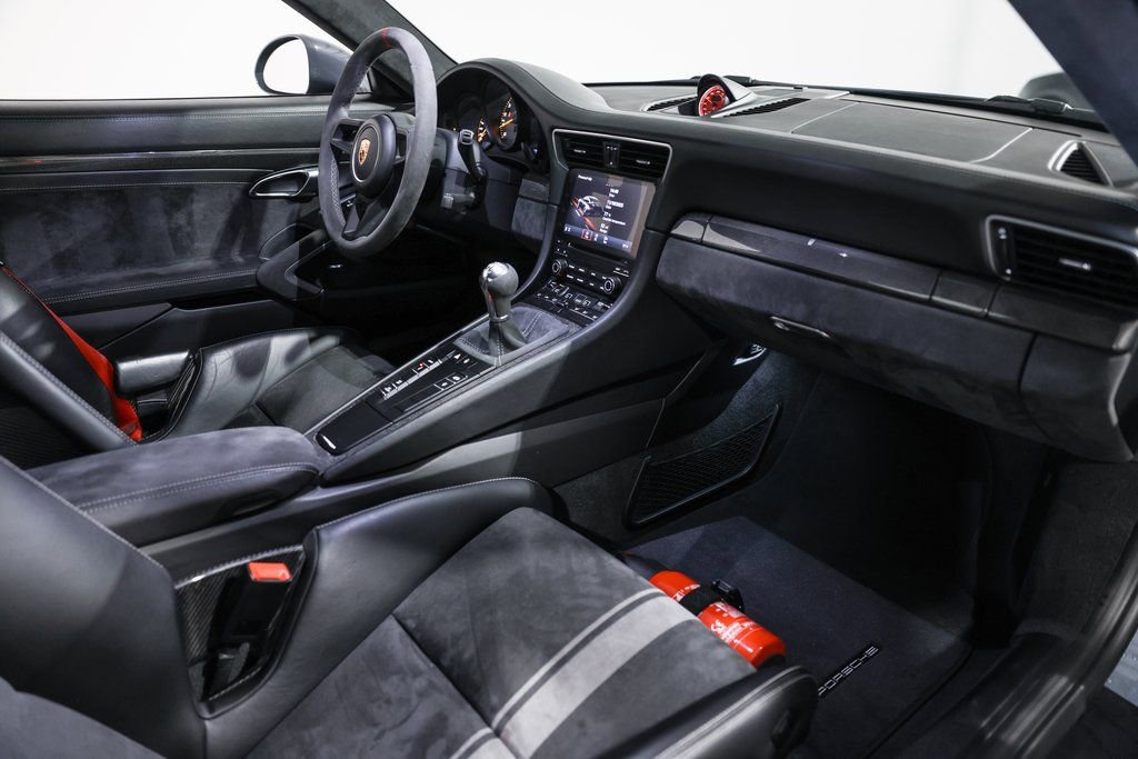 Used 2018 Porsche 911 GT3 w/ Sport Chrono Package image 23