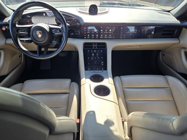 Used 2020 Porsche Taycan 4S image 12