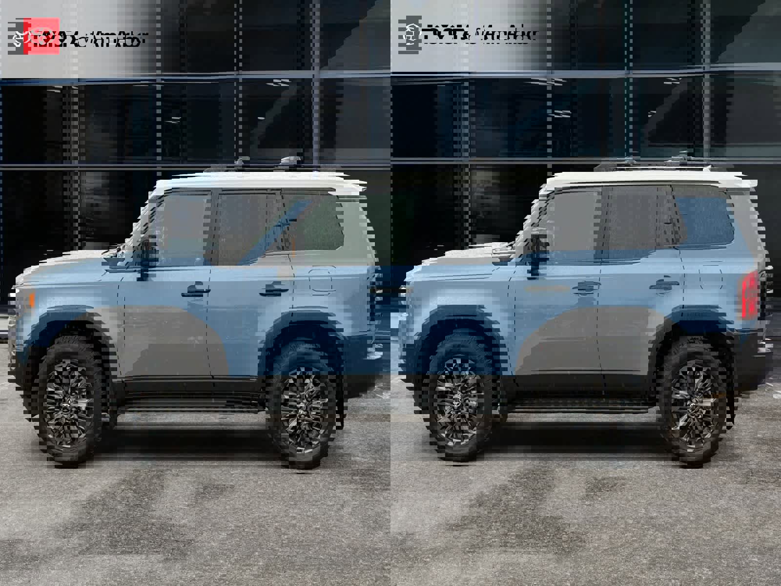 Used 2024 Toyota Land Cruiser w/ Premium Package image 10