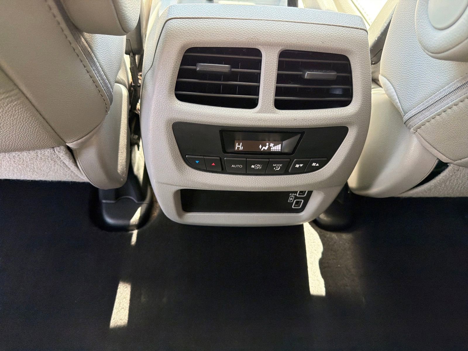 Used 2019 Honda Pilot EX-L image 24