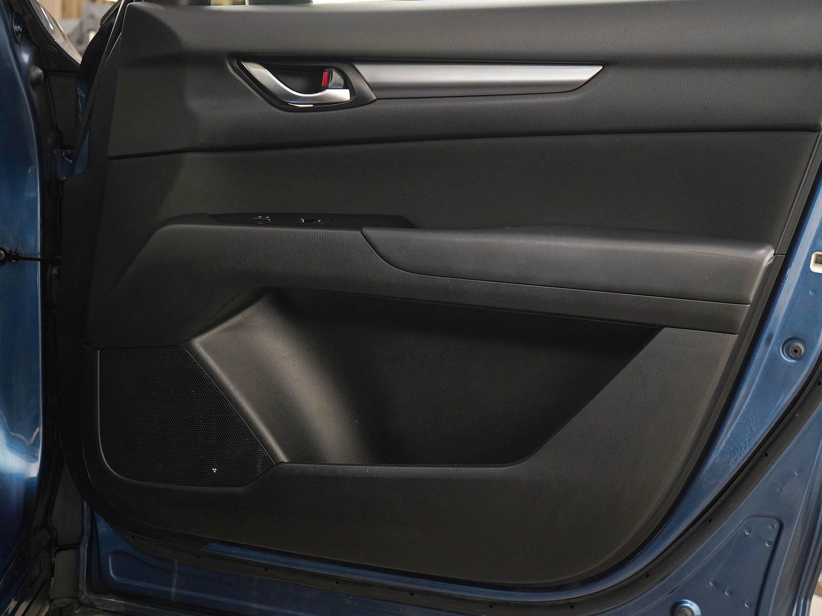 Used 2019 MAZDA CX-5 Sport AWD/4WD image 6