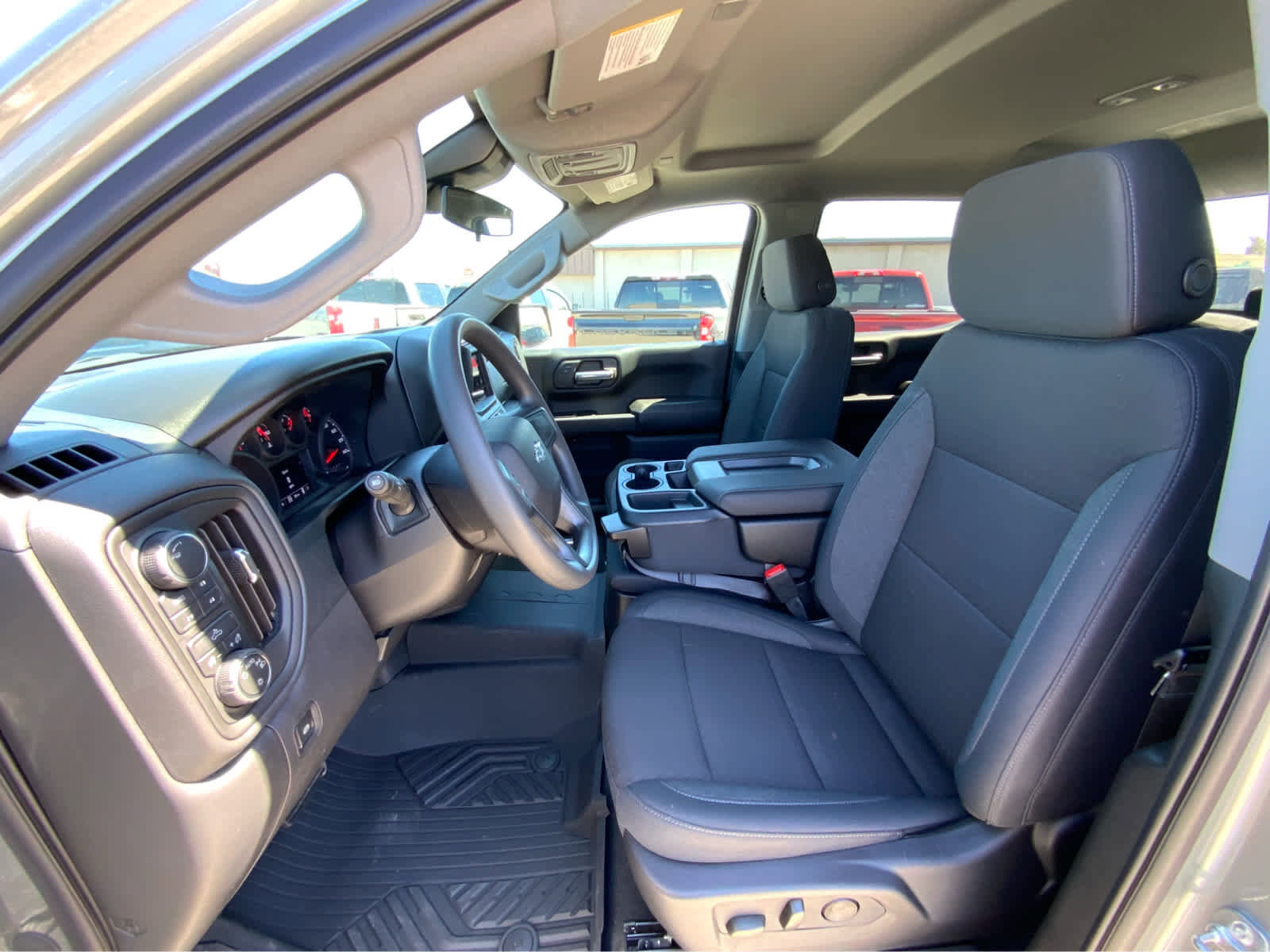 New 2026 Chevrolet Silverado 1500 Custom Trail Boss w/ LPO, Dark Essentials Package AWD/4WD image 23