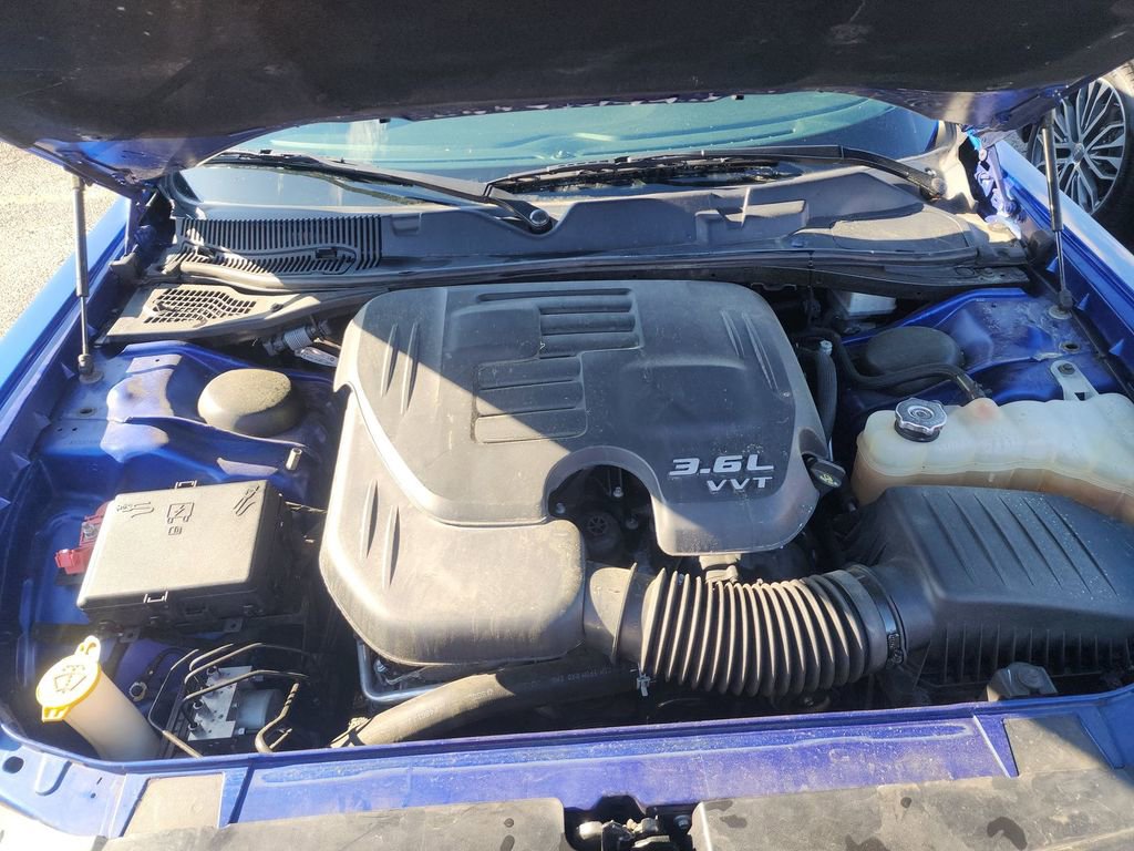 Used 2022 Dodge Challenger GT w/ Blacktop Package image 9