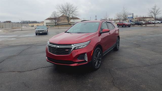 Certified 2023 Chevrolet Equinox RS w/ LPO, Floor Liner Package image 4