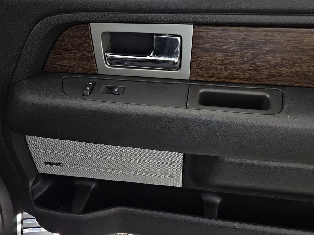 Used 2014 Ford F150 Lariat w/ Equipment Group 502A Luxury image 32