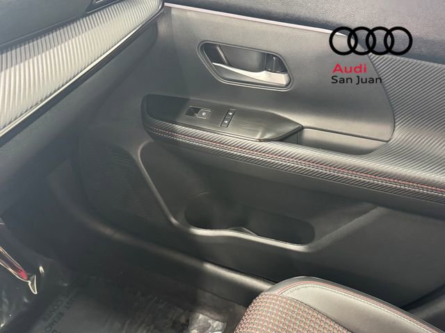 Used 2026 Nissan Kicks SR FWD image 32