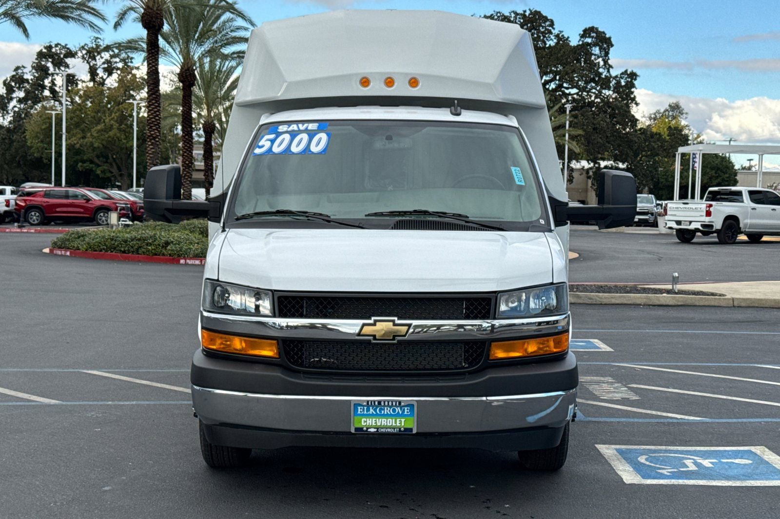 New 2024 Chevrolet Express 3500 w/ Power Convenience Package image 8