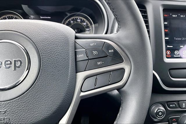 Used 2022 Jeep Cherokee Latitude Lux FWD image 11