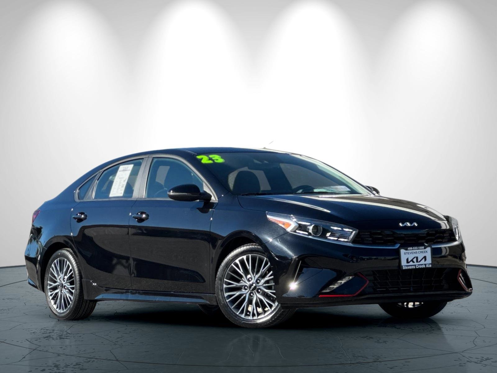 Certified 2023 Kia Forte GT-Line image 2