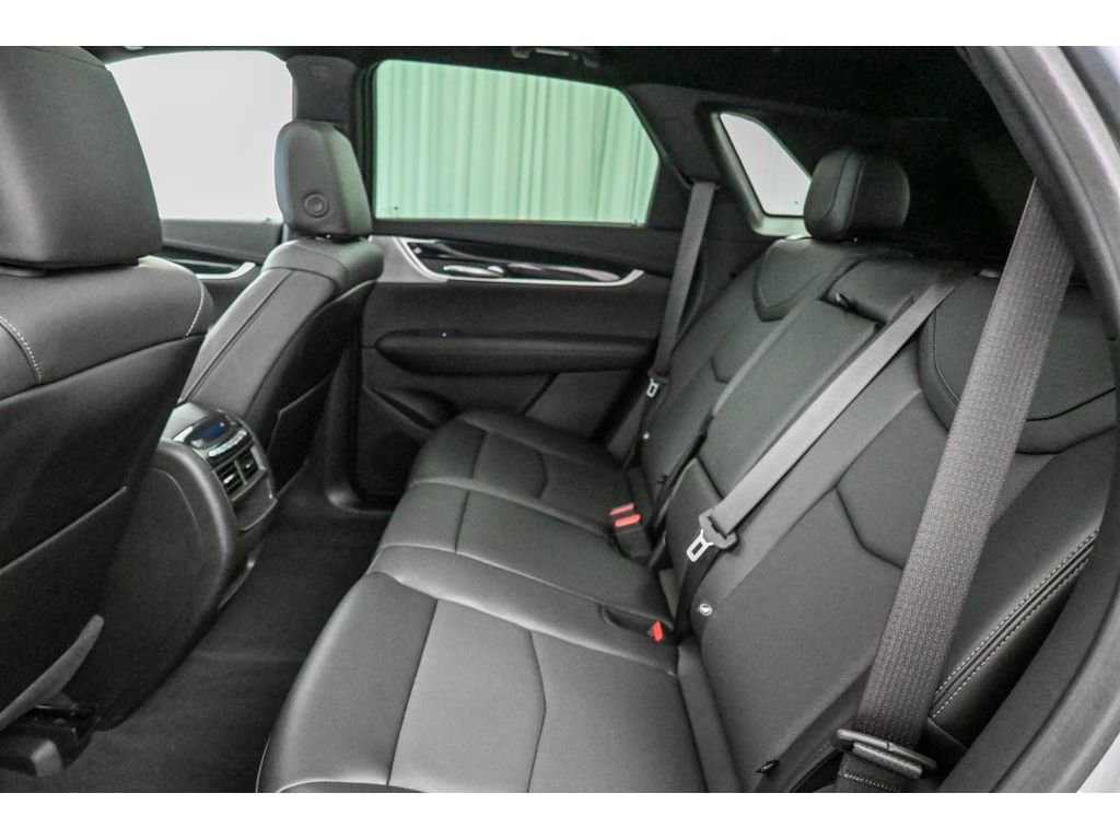 Used 2024 Cadillac XT5 Premium Luxury w/ Technology Package image 32
