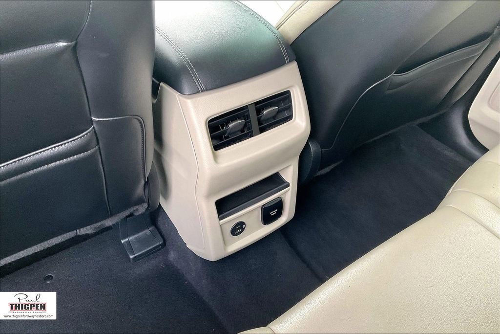 Certified 2021 Ford Edge Titanium image 32