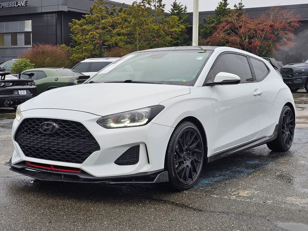 Used 2020 Hyundai Veloster Turbo image 3