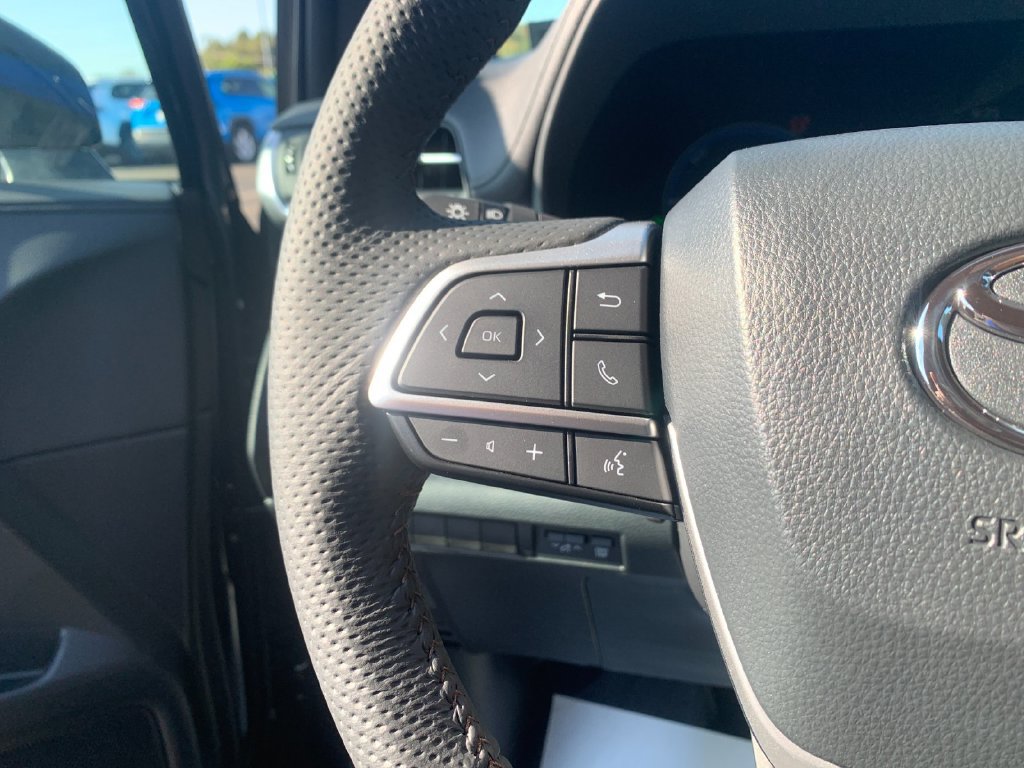 New 2026 Toyota Sienna Limited FWD image 26