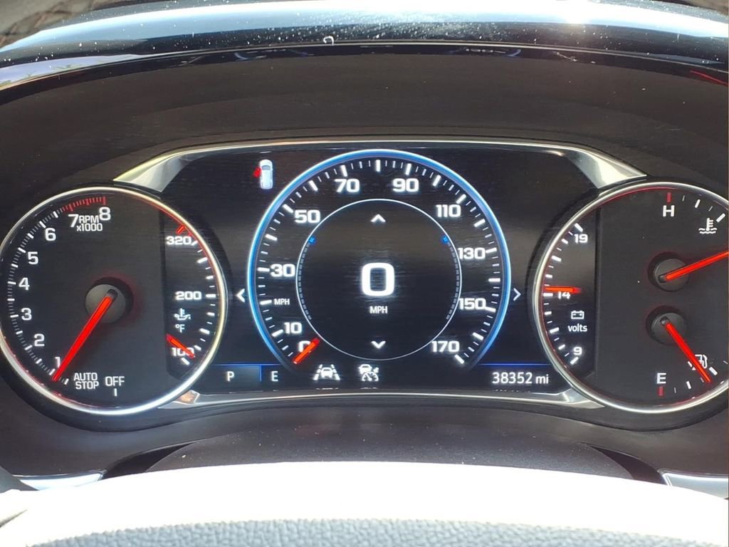 Certified 2023 Chevrolet Traverse Premier w/ Redline Edition FWD image 14