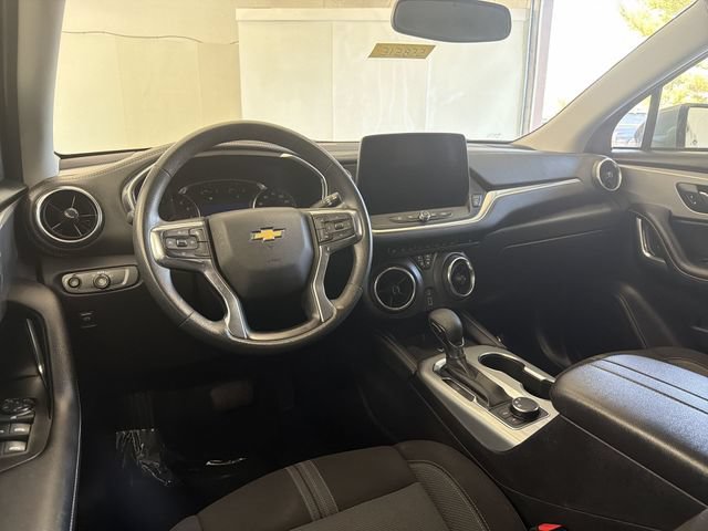 Certified 2024 Chevrolet Blazer LT w/ Convenience Package FWD image 16