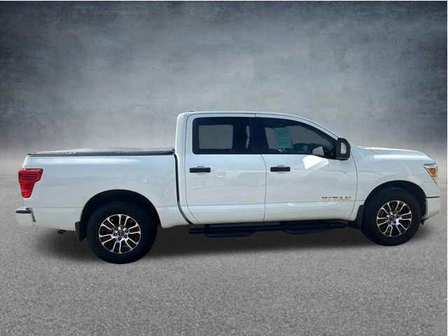 Used 2024 Nissan Titan SV w/ SV Convenience Package RWD image 11