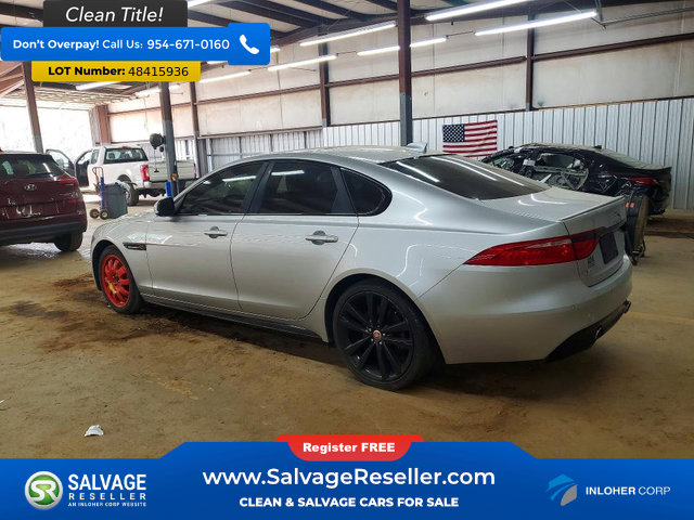 Used 2018 Jaguar XF S RWD image 3