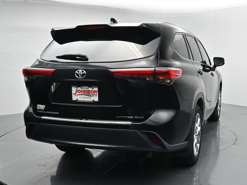 Used 2020 Toyota Highlander Limited AWD/4WD image 6