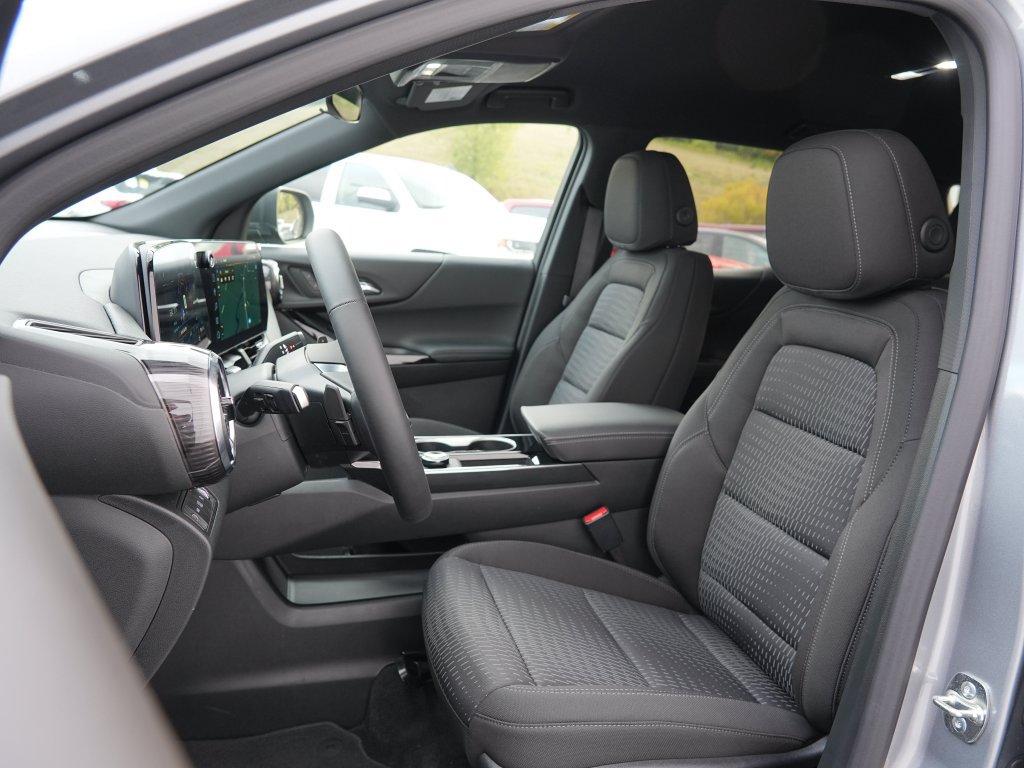 New 2027 Chevrolet Equinox LT AWD/4WD image 8