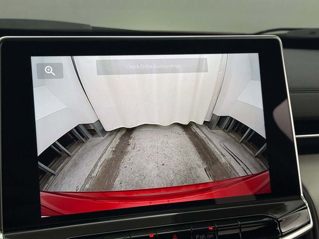 New 2026 Jeep Compass Limited image 30