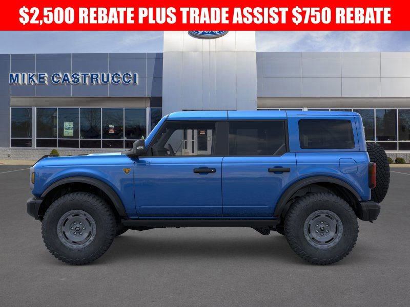 New 2025 Ford Bronco Badlands image 3