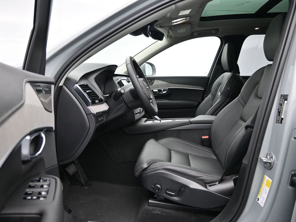 New 2025 Volvo XC90 T8 Ultra w/ Protection Package Premier image 22