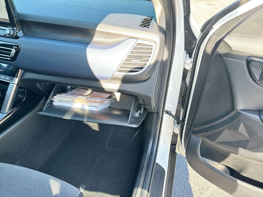 Used 2023 Kia Seltos S w/ Navigation Package FWD image 36