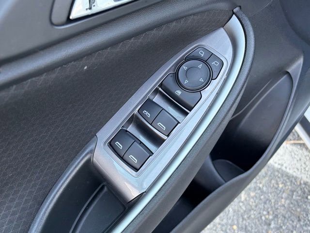 Used 2025 Chevrolet Malibu LT image 12