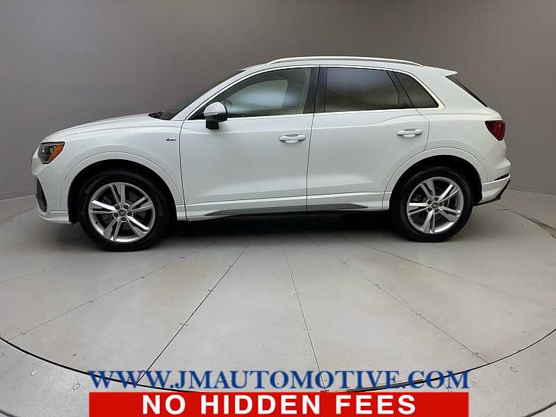 Used 2021 Audi Q3 2.0T Premium AWD/4WD image 2