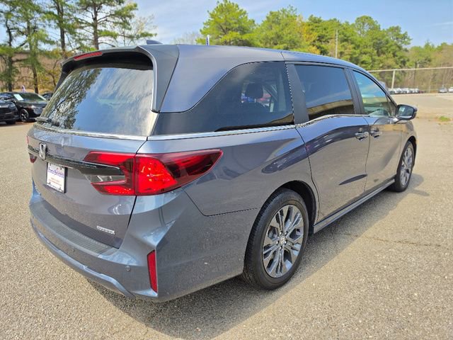 Used 2025 Honda Odyssey Touring image 5