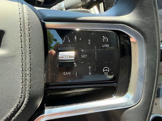 Certified 2023 Land Rover Range Rover Velar R-Dynamic S AWD/4WD image 21