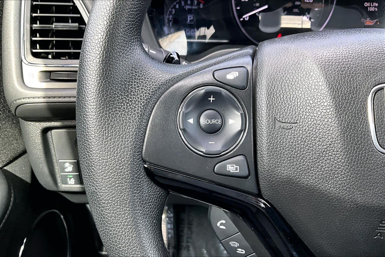 Used 2022 Honda HR-V EX image 21