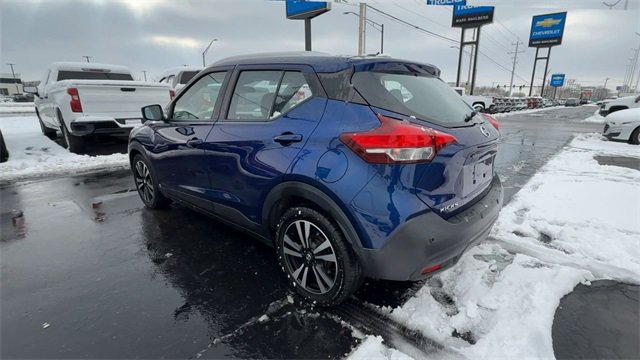 Used 2020 Nissan Kicks SV image 6