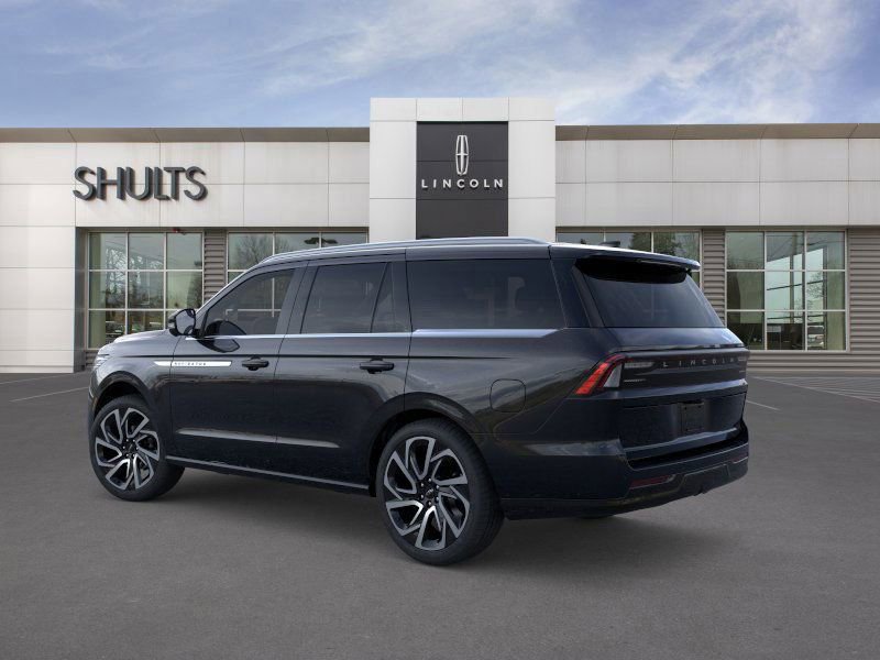 New 2026 Lincoln Navigator Reserve image 4
