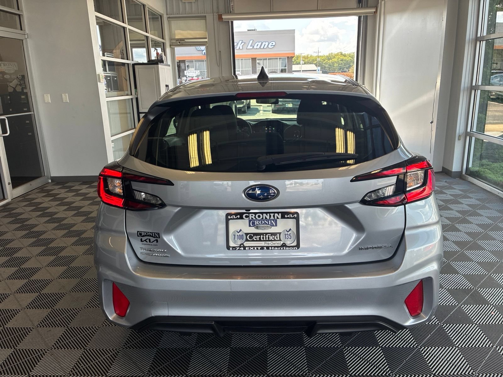 Used 2025 Subaru Impreza 2.0i AWD/4WD image 5